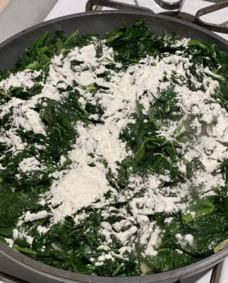 Creamed Spinach with Flour
