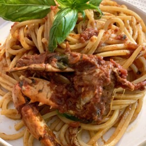 Spaghetti and Crabs plated
